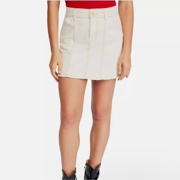 Free People We The Free Lennox Seamed Natural Cream Denim Skirt| Size: 30 waist - Picture 1 of 5